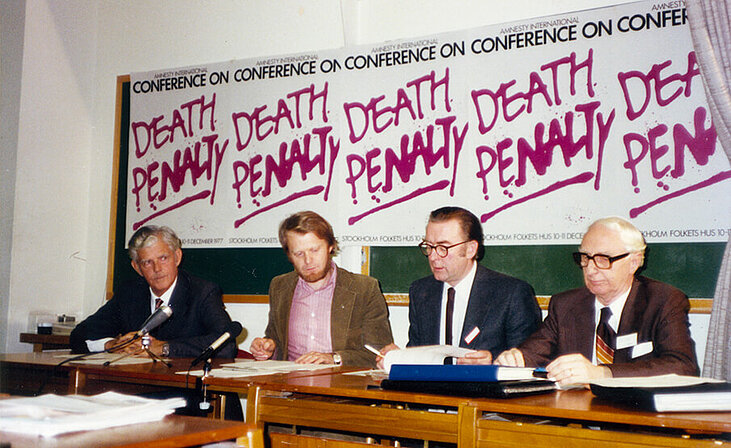 Conferencia internacional contra la pena de muerte celebrada en Estocolmo en 1977.