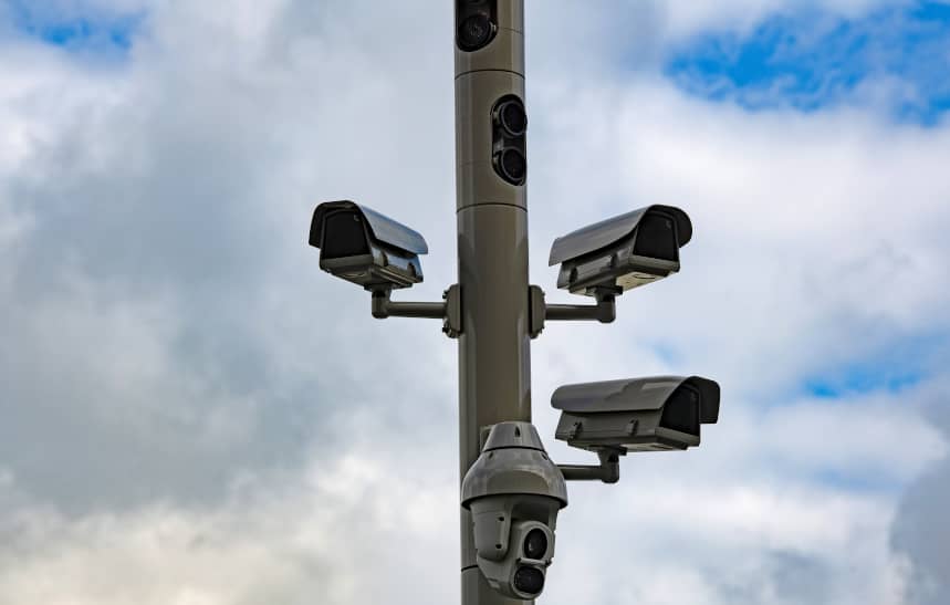 Necesidad de consenso para la regulación de la inteligencia artificial