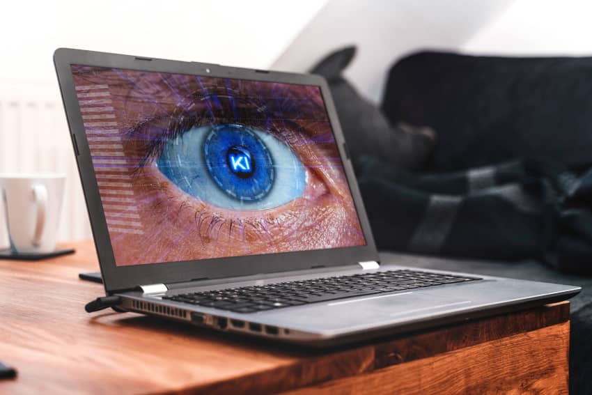 Urge una regulación global en el mundo de la inteligencia artificial