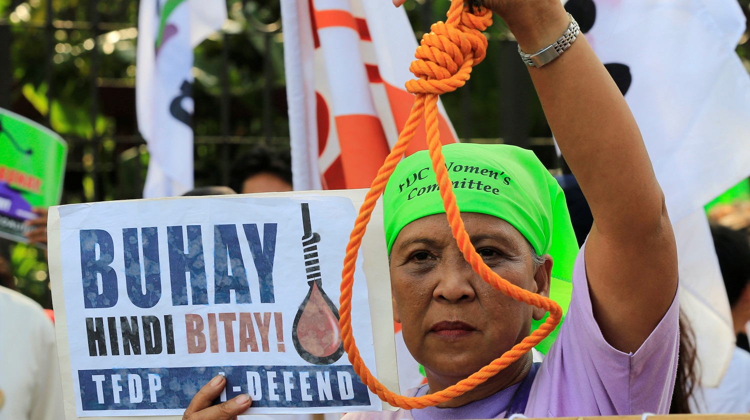 Manifestación contra la pena de muerte celebrada en Manila, Filipinas. La pancarta pone "¡Vida, no muerte!"