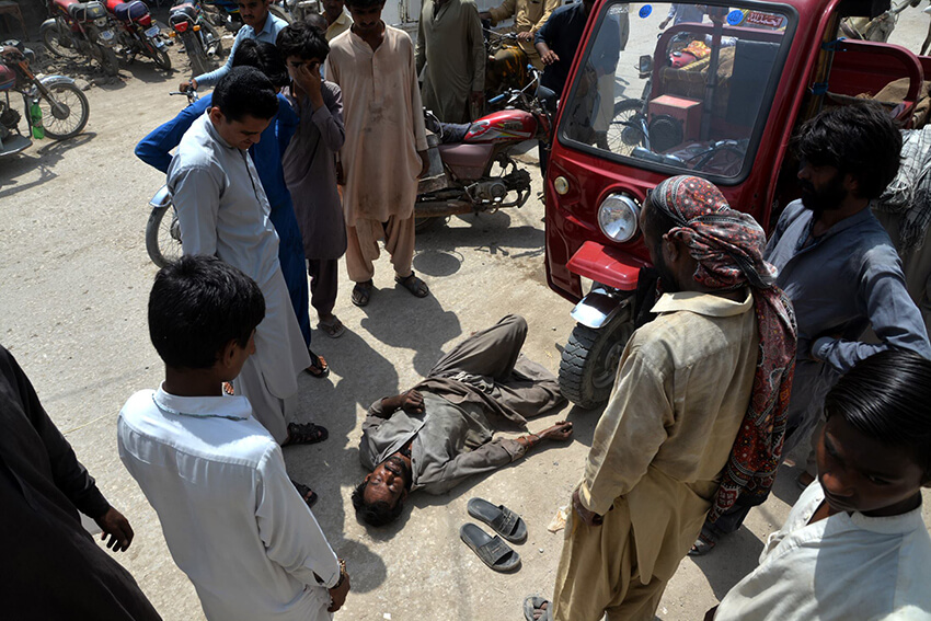 Un hombre se desmaya por un golpe de calor
