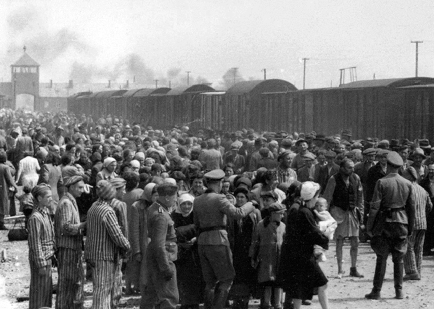 Selección en Auschwitz. Comienza el holocausto