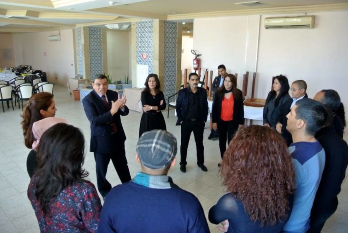 el grupo de profesionales estudia maneras de informar mejor sobre las violaciones de derechos humanos y los derechos de las mujeres