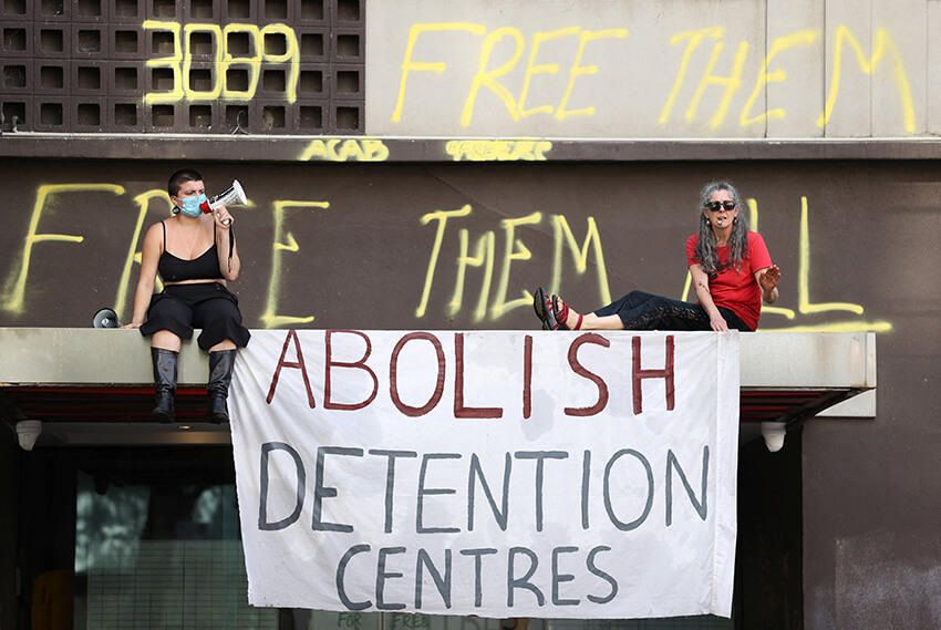 Manifestantes a favor de las personas refugiadas en Melbourne, Australia