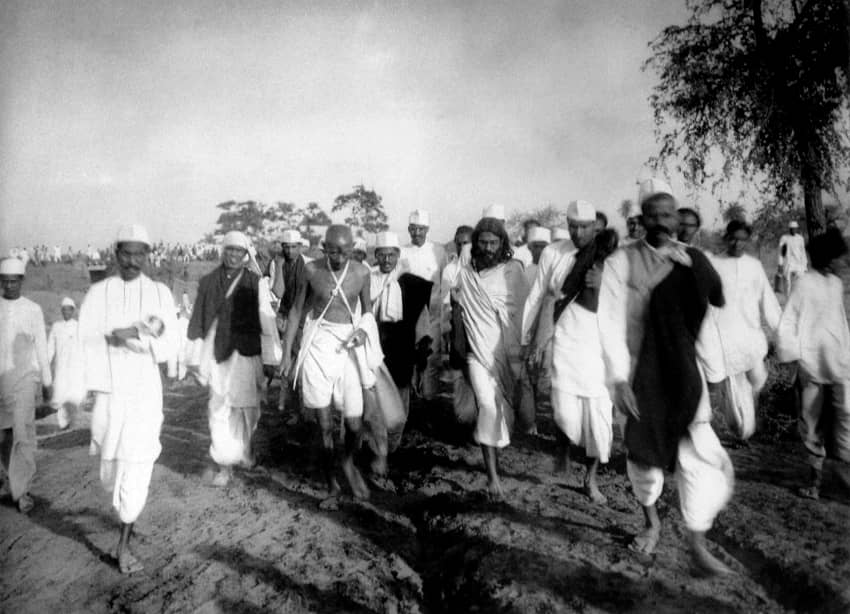 Foto histórica de la Marcha de la Sal que se inició un 12 de marzo de 1930