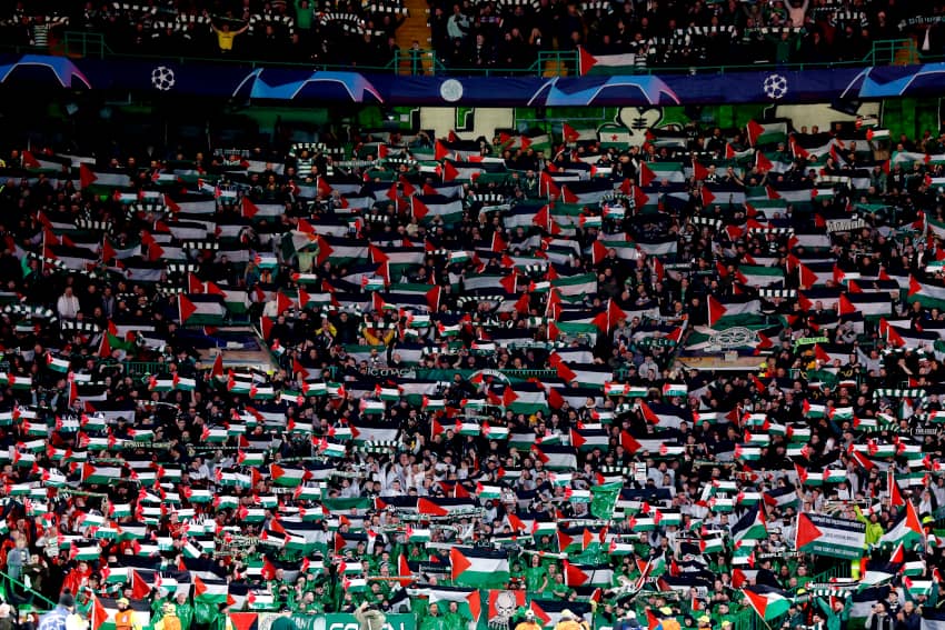 Exhibición de bandera palestinas durante un partido de fútbol dentro del derecho a la libertad de expresión