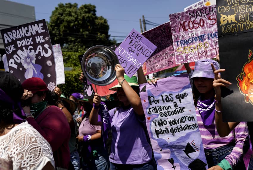 Manifestación en el día internacional de la mujer