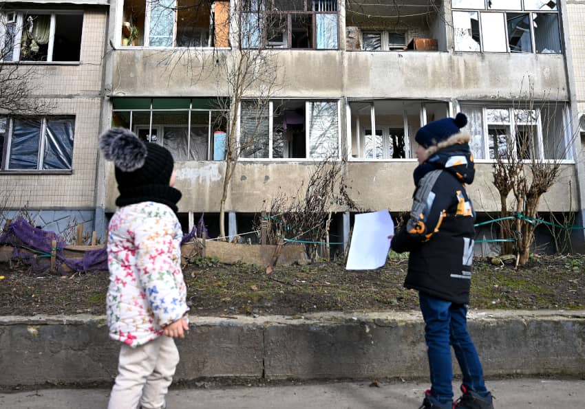 Amnistía Internacional denuncia la instrumentalización de la educación por Rusia en la Ucrania ocupada