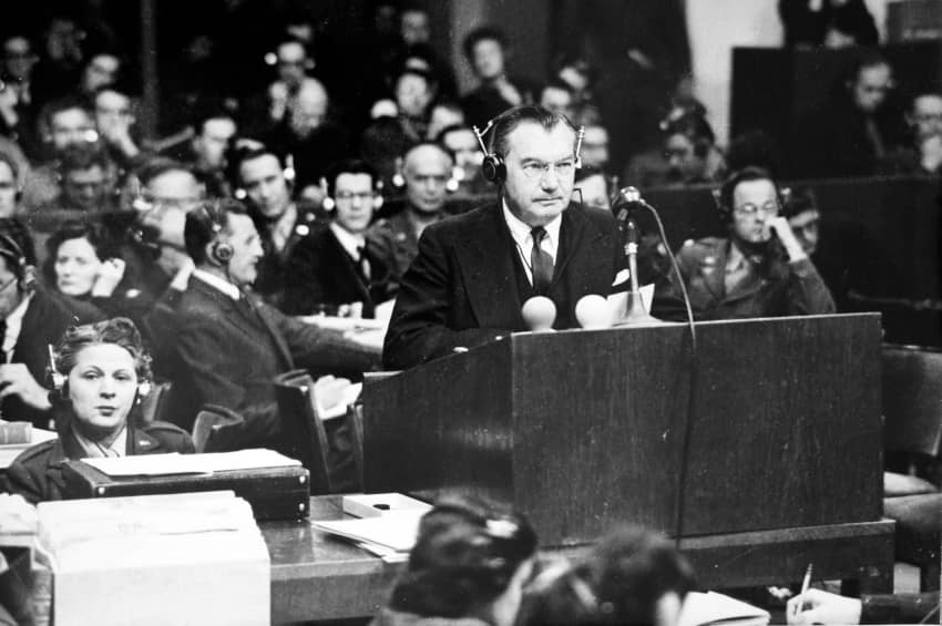 Robert H. Jackson, fiscal jefe de Estados Unidos en los Juicios de Núremberg, durante el proceso en 1946